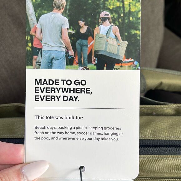 RTIC Everyday insulated cooler 35L collapsible tote bag NWT - Picture 6 of 14